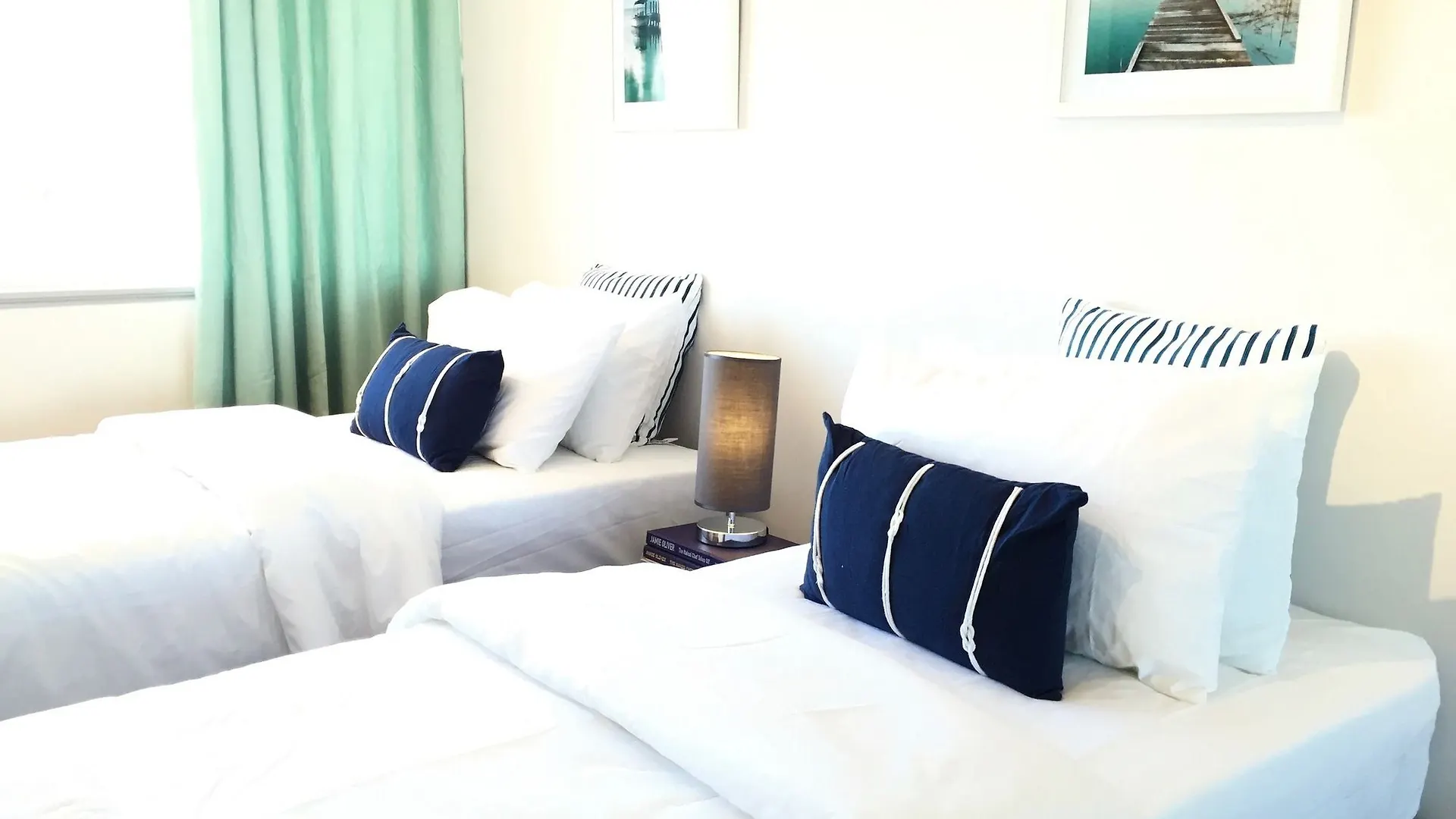 Midtown Rentals At Mobema Cape Town 0*,  South Africa